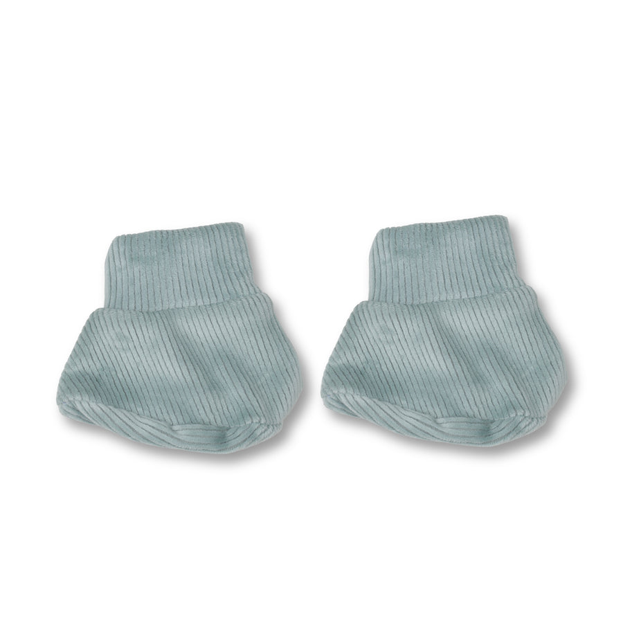 Winter Cap, Mittens & Booties - Tree Print