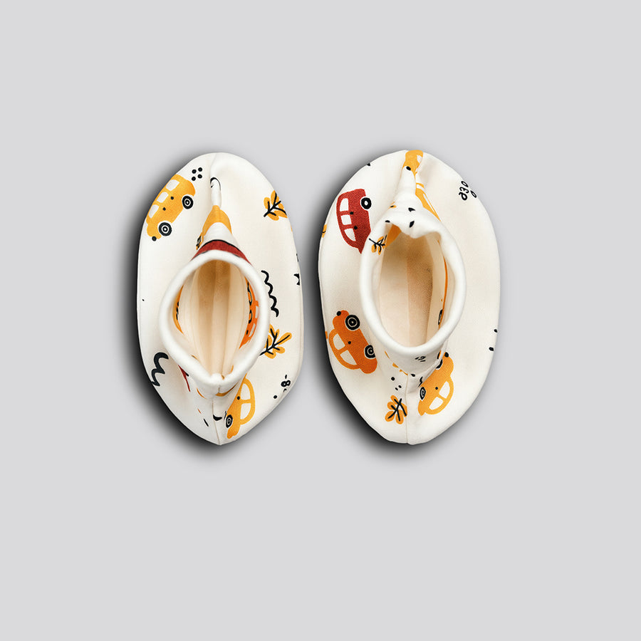 Cap, Mitten & Booties - Car Print