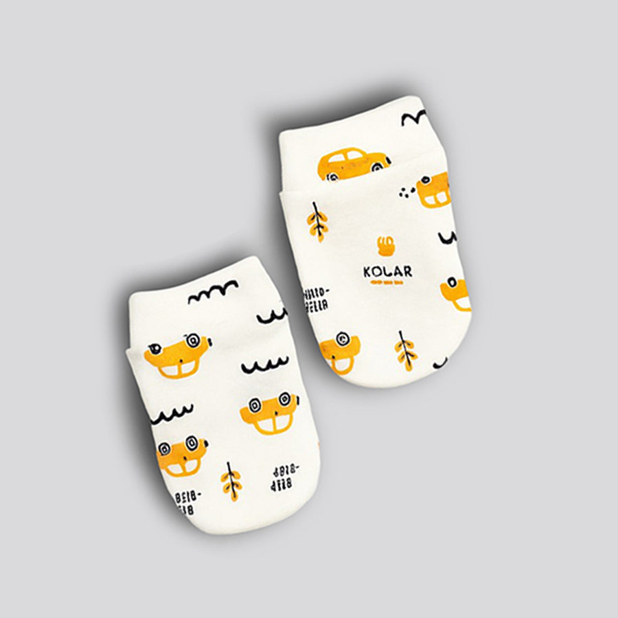 Cap, Mitten & Booties - Car Print